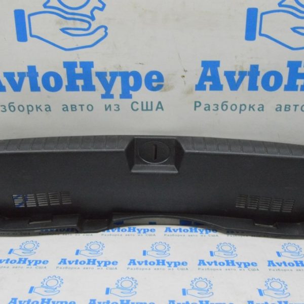 Накладка проема багажника Kia Optima 11-15 (04) 857702T000VA