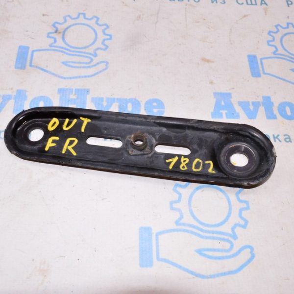 Лопух переднего подрамника задний правый Subaru Outback 15-19 50557AJ010