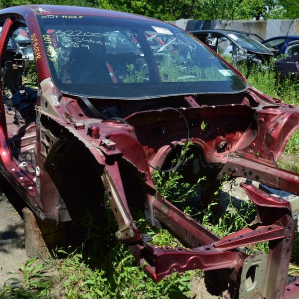 Четверть передняя правая Subaru Outback 15-19 (03) бордовый цвет без носика лонжерона 51609AL00A9P