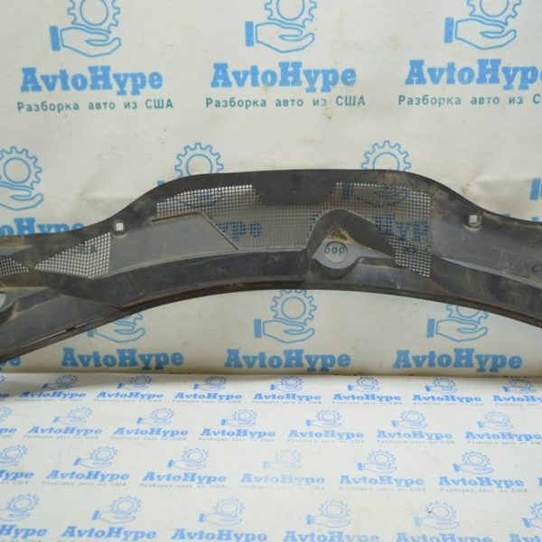 Решетка дворников пластик Jeep Patriot 11-17 (01) Реал В.С. 4879446AE