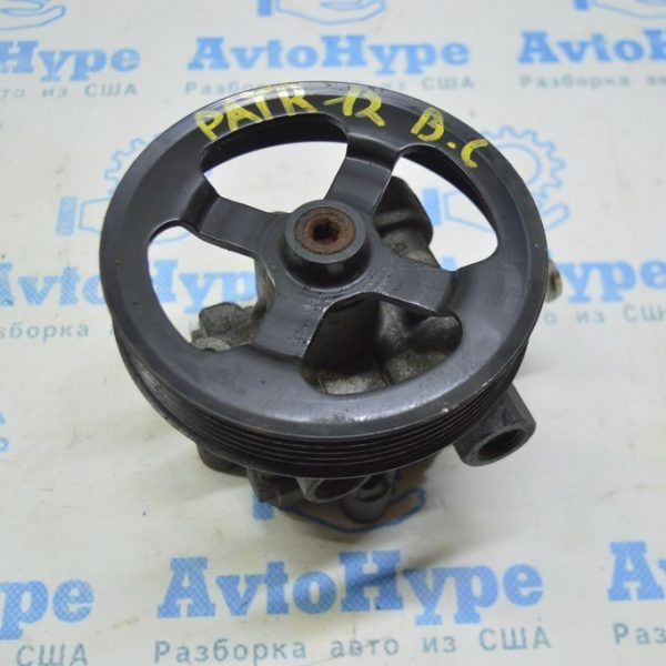 Насос ГУР гидроусилителя Jeep Patriot 11-17 (01) Реал В.С. 5105048AC