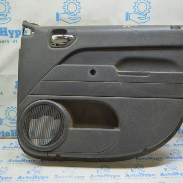 Обшивка двери (карточка) перед прав Jeep Patriot 11-17 черн под мех стекл (01) Реал В.С. царап 1UC321DVAC