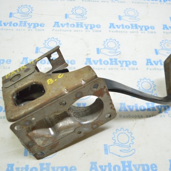 Педаль тормоза Jeep Patriot 11-17 (01) Реал В.С. 5105523AK