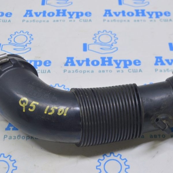 Воздуховод Audi Q5 8R 12-17 2.0T, hybrid на коллектор 06H129629L