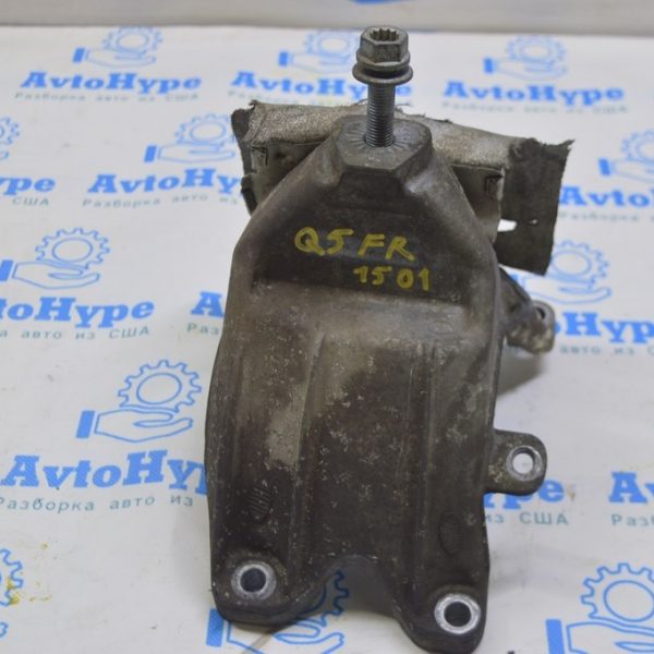 Кронштейн подушки двигателя правый Audi Q5 8R 11-17 2.0T, hybrid 8K0-199-308-BD