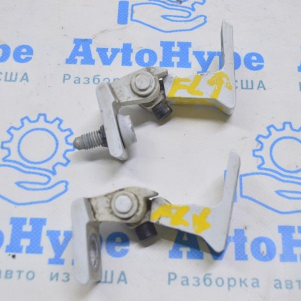 Петля двери нижняя передняя левая Audi Q5 8R 09-17 8K0-831-402-E