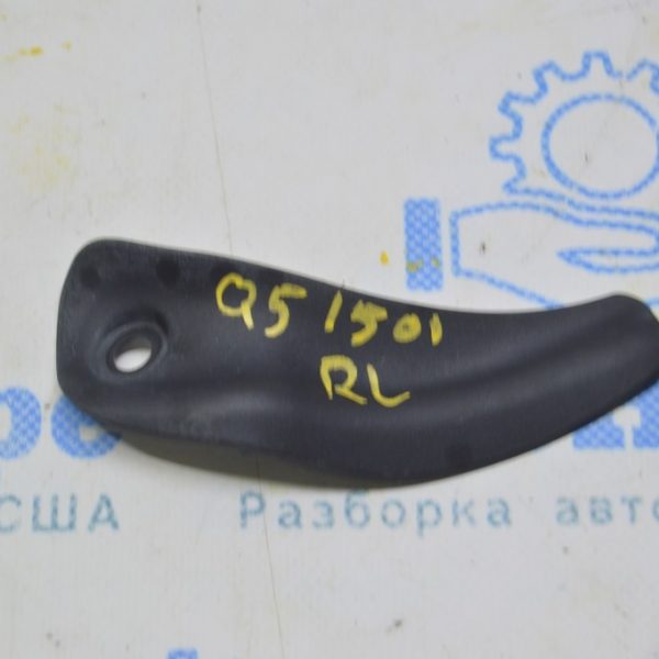 Накладка двери багажника левая Audi Q5 8R 09-17 8R0827555