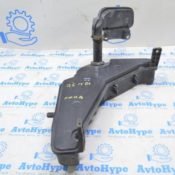 Бачок омывателя Audi Q5 8R 09-17 с горловиной, крышкой и фильтром под омыватель фар 8R0-955-453-D