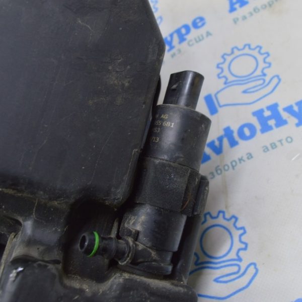 Насос омывателя фар Audi Q5 8R 09-17 3B7955681