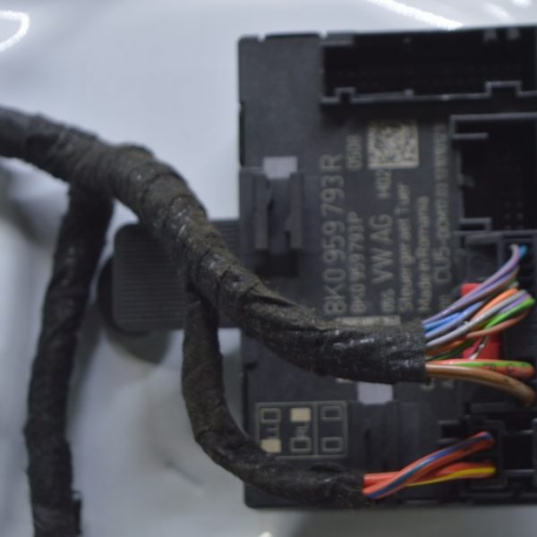 Компьютер двери передней левой Audi Q5 8R 09-17 8K0-959-793-R