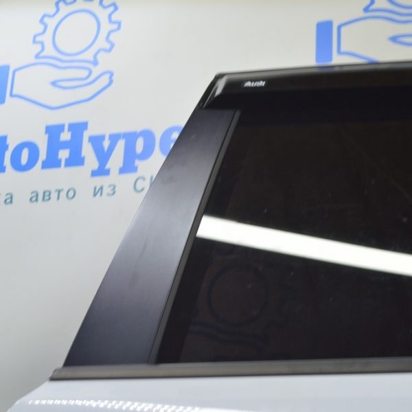 Накладка двери боковая задняя левая Audi Q5 8R 09-17 8R0-839-901-M-5FQ