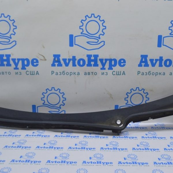 Решетка дворников пластик Audi Q5 8R 09-17 верх 8R1-819-403-01C