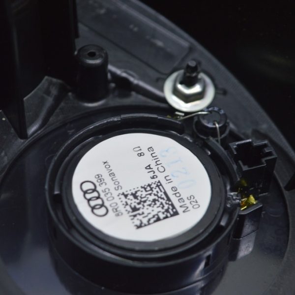 Динамик пищалка передней панели правый Audi Q5 8R 09-17 8R0 035 399