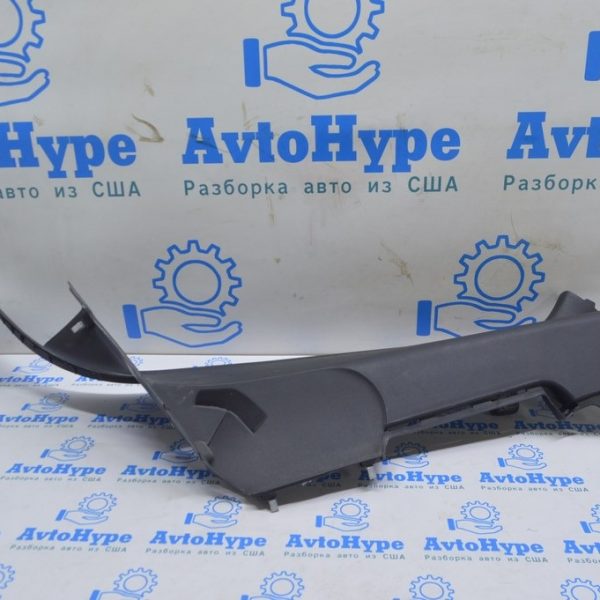 Накладка порога внутренняя задняя правая Audi Q5 8R 09-17 черная, царапины (01) 8R0-867-768-B-4PK