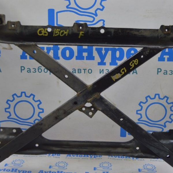 Распорка переднего подрамника Audi Q5 8R 13-17 8K1399345E