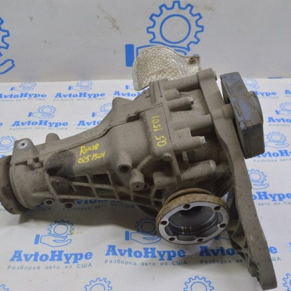 Задний дифференциал редуктор Audi Q5 8R 13-17 2.0T, 3.0 tfsi, hybrid (01) 0BC500044D
