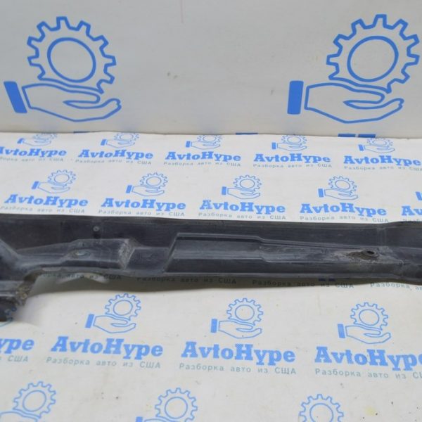 Уплотнитель крыла дверь-крыло правый Audi Q5 8R 09-17 8R0-821-112-C