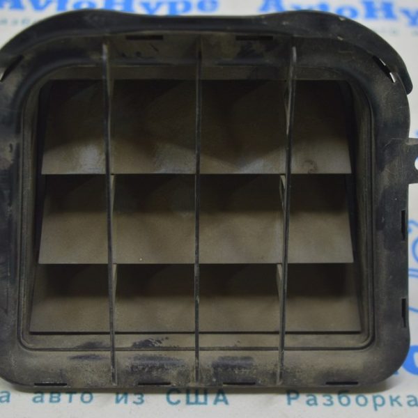 Щиток вентиляции левый Audi Q5 8R 09-17 8K0-819-161-C