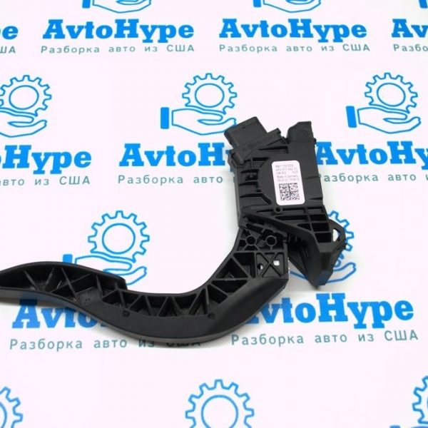 Педаль газа Audi Q5 80A 18-24 8W1723523