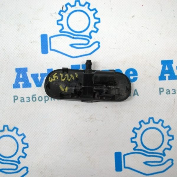 Форсунка омывателя лобового левая Audi Q5 80A 18-24 с подогревом 80A955987A