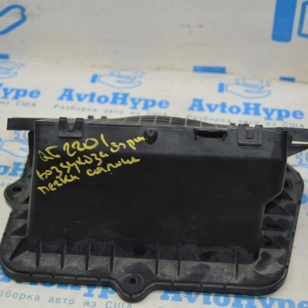 Сетка воздухоприемника с воздухоприемником салона Audi Q5 80A 18-24 80B819408C