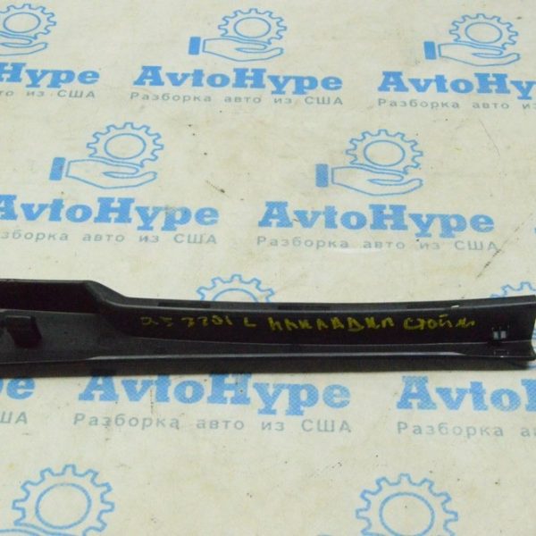 Накладка передней стойки левая средняя Audi Q5 80A 18-24 черная 80A868203  4PK