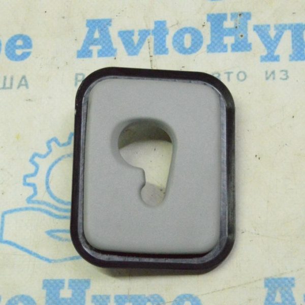 Крючок задний левый Audi Q5 80A 18-24 серый 8W0857562A DT4