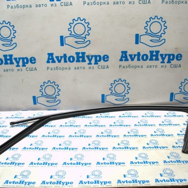 Молдинг двери верхний перед лев Audi Q5 80A 18-24 80A837643G