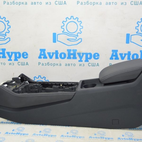 Накладка центральной консоли боковая верхняя левая Audi Q5 80A 18-24 кожа черная 80B863305C KND