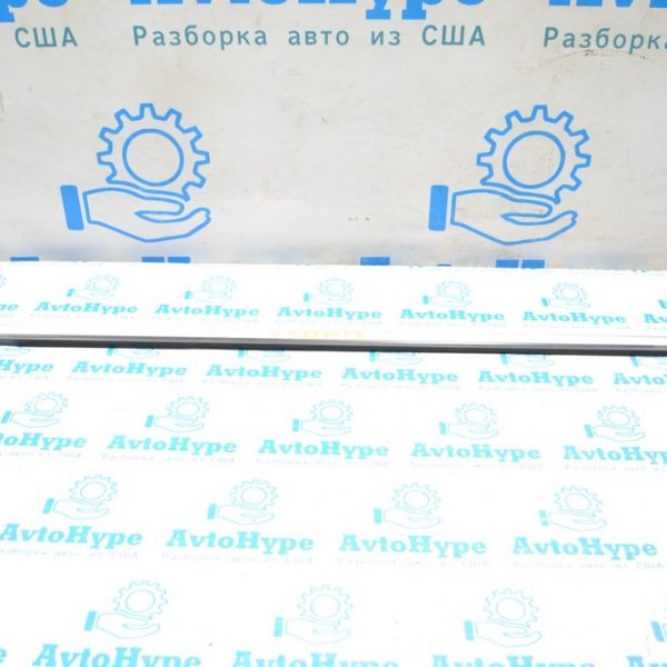 Молдинг дверь-стекло центральный передний правый Audi Q5 80A 20-24 хром 80A853284L 3Q7