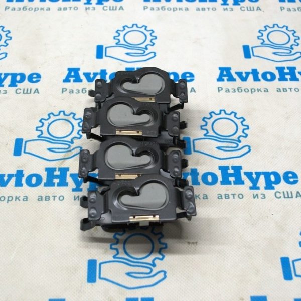 Крепление сетки багажника Audi Q5 80A 18-24 80a861735