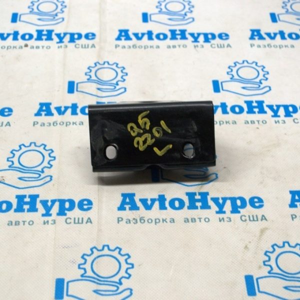 Кронштейн багажника левый Audi Q5 80A 18-24 80A813985B