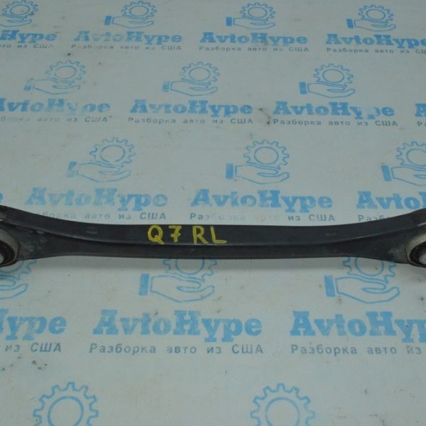 Рычаг поперечный нижний задний левый передний Audi Q7 16- 4M0505291D