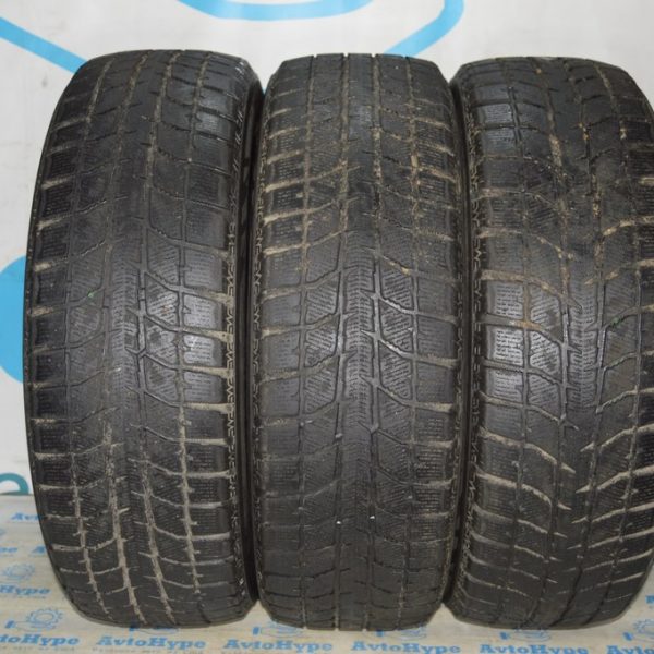 Шина R17 225/65 BRIDGESTONE BLIZZAK WS70 CR-V 08 (01) 3.6/3.8/4.2mm (3шт есть)