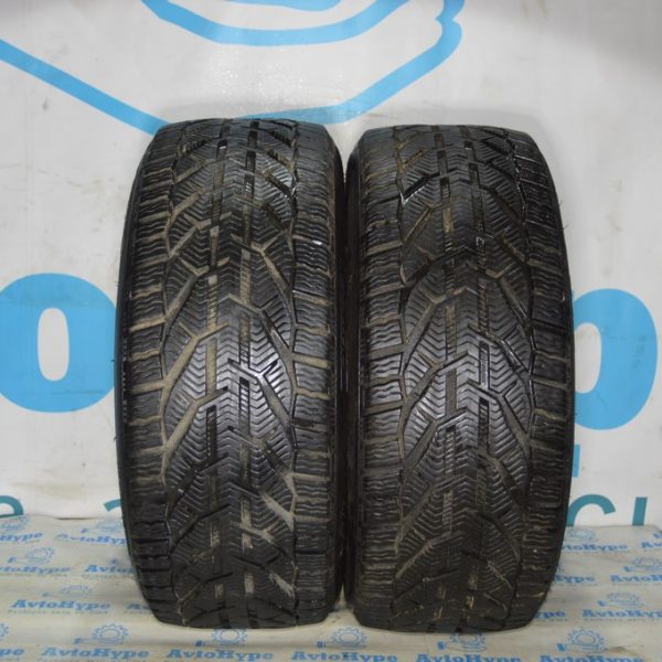 Шина 2шт (пара) R18 235/45 WINTER 31/21 год 6.8мм