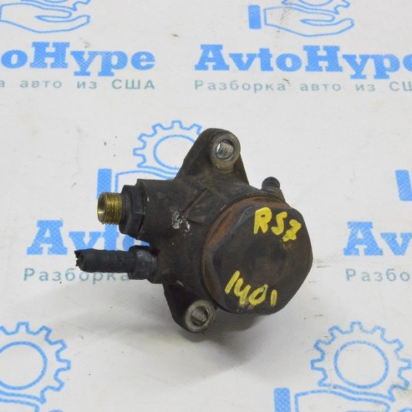 Топливный насос бензонасос высокого давления ТНВД правый Audi RS7 14-15 4.0 tfsi CRDB (01) 079127025AE