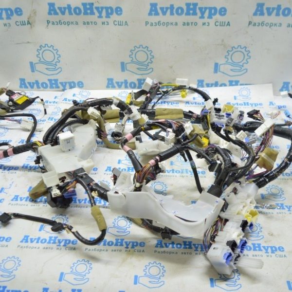 Проводка подторпедная Lexus RX350 13-15 (01)