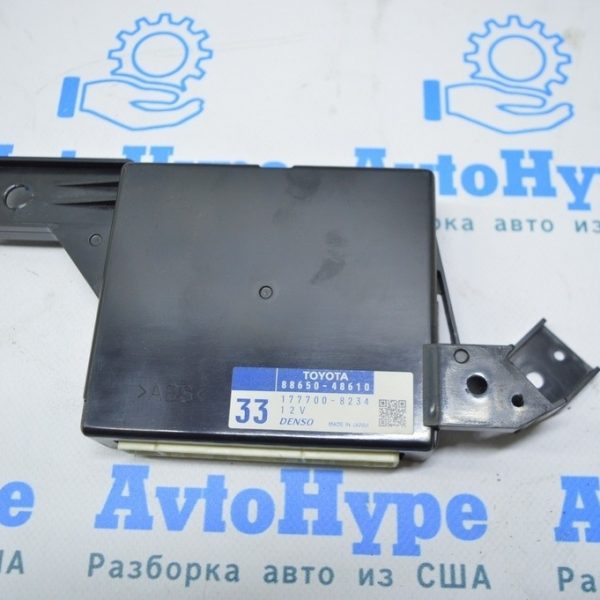 Блок управления климат-контролем Lexus RX350 RX450h 10-15 (01) 88650-48610