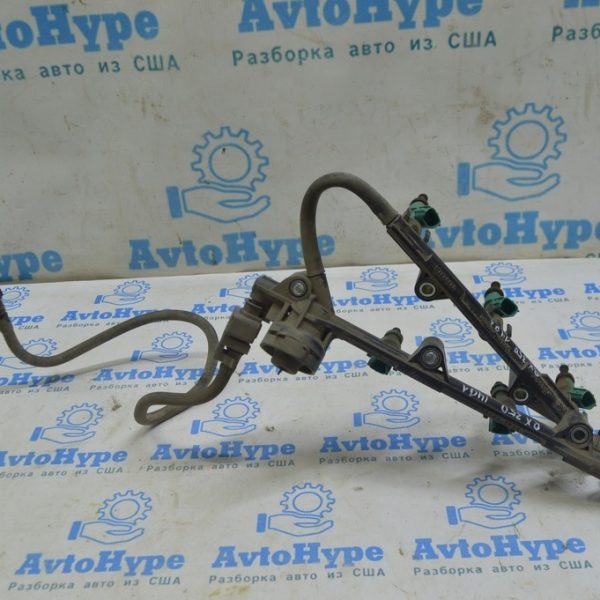 Топливная рейка Lexus RX350 RX450h 10-15 23870-0P010