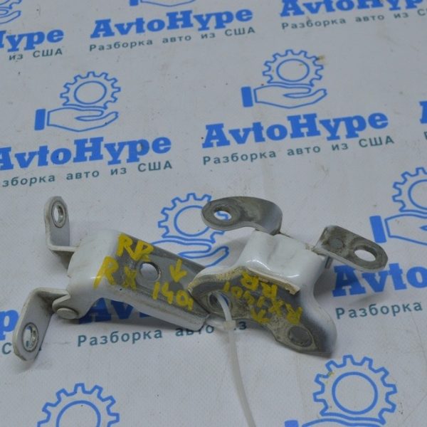 Петля двери верхняя зад прав Lexus RX350 RX450h 10-15 68750-20121