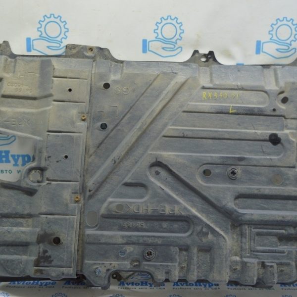 Защита днища зад левая Lexus RX350 10-15 (01) 58167-48040