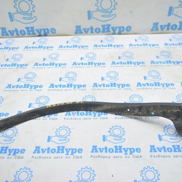 Уплотнитель крыла задний левый Lexus RX350 RX450h 10-15 75874-48010