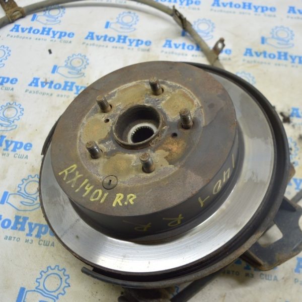 Ступица зад прав Lexus RX350 RX450h 10-15 AWD 42410-0E030