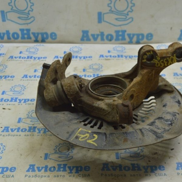 Цапфа со ступицей перед прав Lexus RX350 RX450h 10-15 (01) с кожухом 43211-0E010