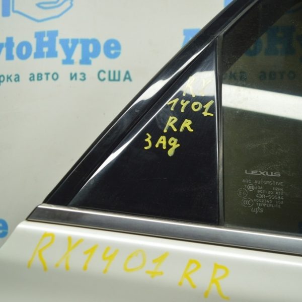 Накладка двери боковая задняя правая Lexus RX350 RX450h 10-15 зад 75765-48011