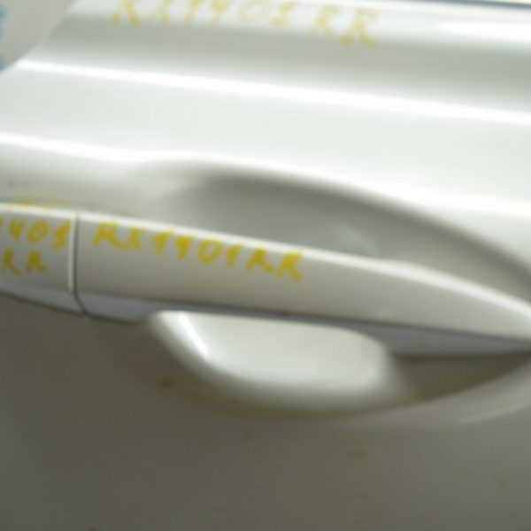 Заглушка внешней ручки зад прав Lexus RX350 RX450h 10-15 69227-0E030-A0