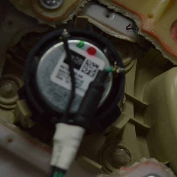 Пищалка задней левой двери Lexus RX350 RX450h 10-15 mark levinson (01) 86160-0wl60