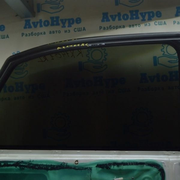 Уплотнитель стекла зад лев Lexus RX350 RX450h 10-15 68152-48050