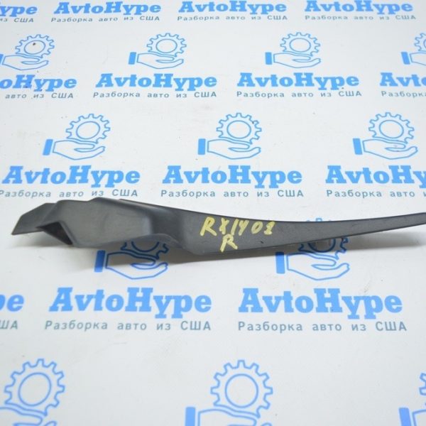 Уплотнитель решетки дворников правый Lexus RX350 RX450h 10-15 53866-0E051