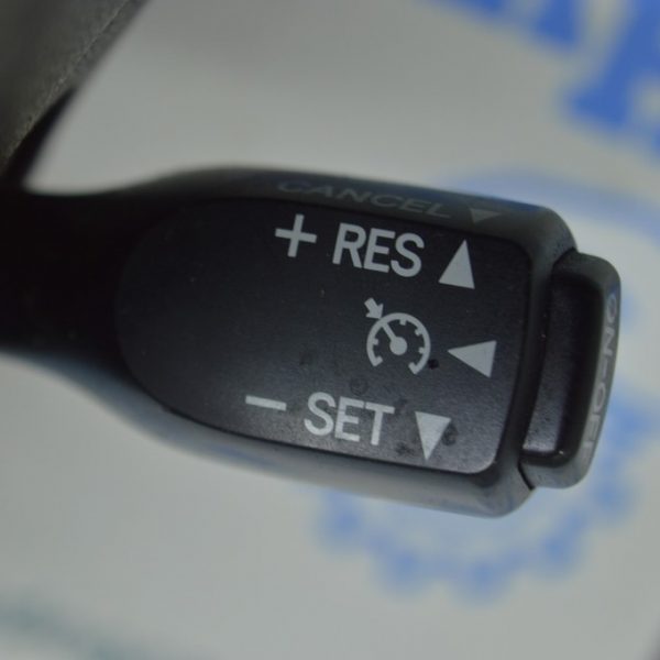 Управление круиз-контролем Lexus RX350 RX450h 10-15 84633-0E020